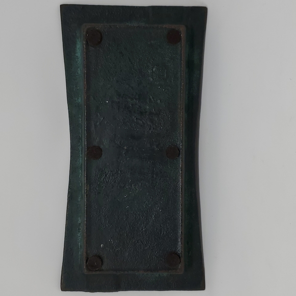 Vintage Large Cast Iron Ashtray Heavy 4-Lbs. - Picture 7 of 9